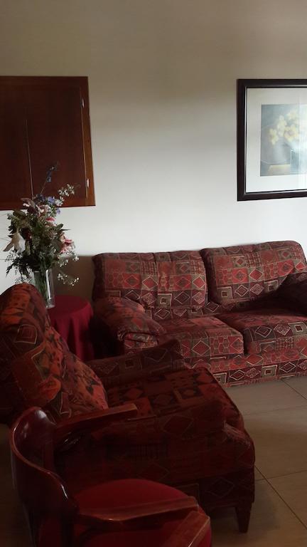 The Shakespeare Inn Vanderbijlpark Extérieur photo